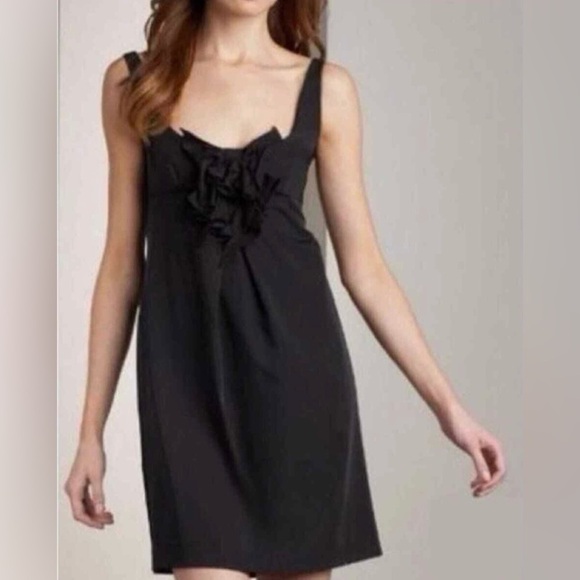 Diane von Furstenberg Elegant Black Adalina Dress Size 6 - Picture 1 of 12